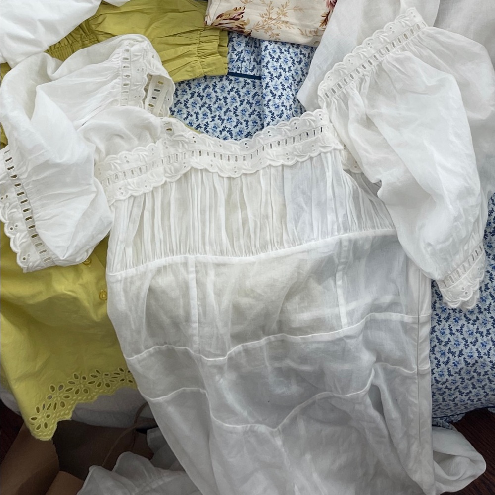 Doen White Dress (sample)